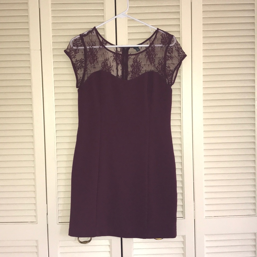 Women’s American Eagle Maroon Dress Size Lg